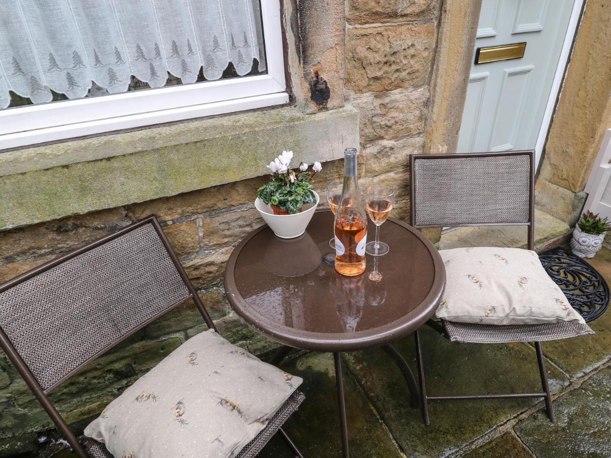 Bell Cottage Holmfirth Exterior photo
